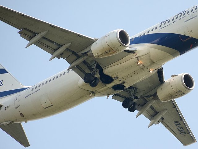 Boeing 737-800 (B738)