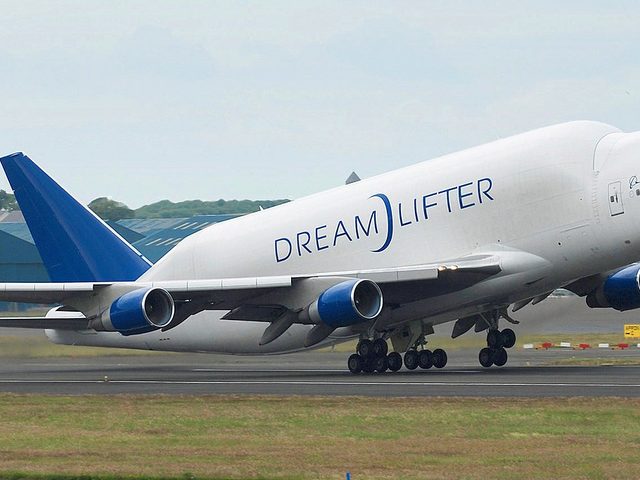 Boeing 747-400lcf Dreamlifter (BLCF)