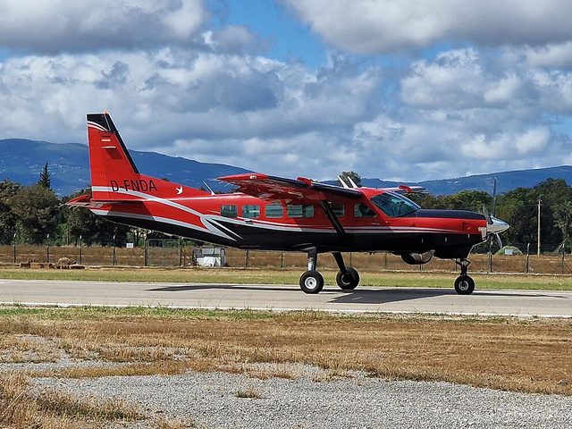 Cessna 208 Caravan 1 (C208)