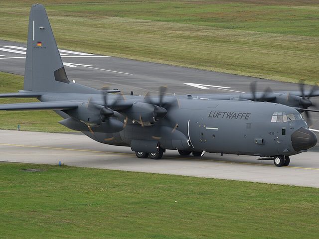 Lockheed Martin C-130j Super Hercules ; Lockheed (C30J)
